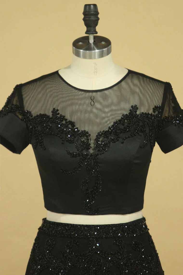 Two Pieces Scoop Short Sleeves Mermaid Party Dresses With Beading Tulle